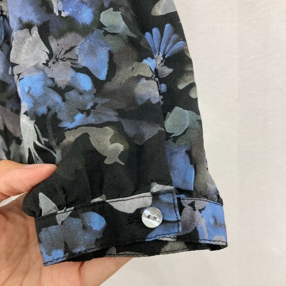 Bella Dahl size Small Black blue Floral Long Sleeve Button Up Feminine Preppy - Picture 8 of 12
